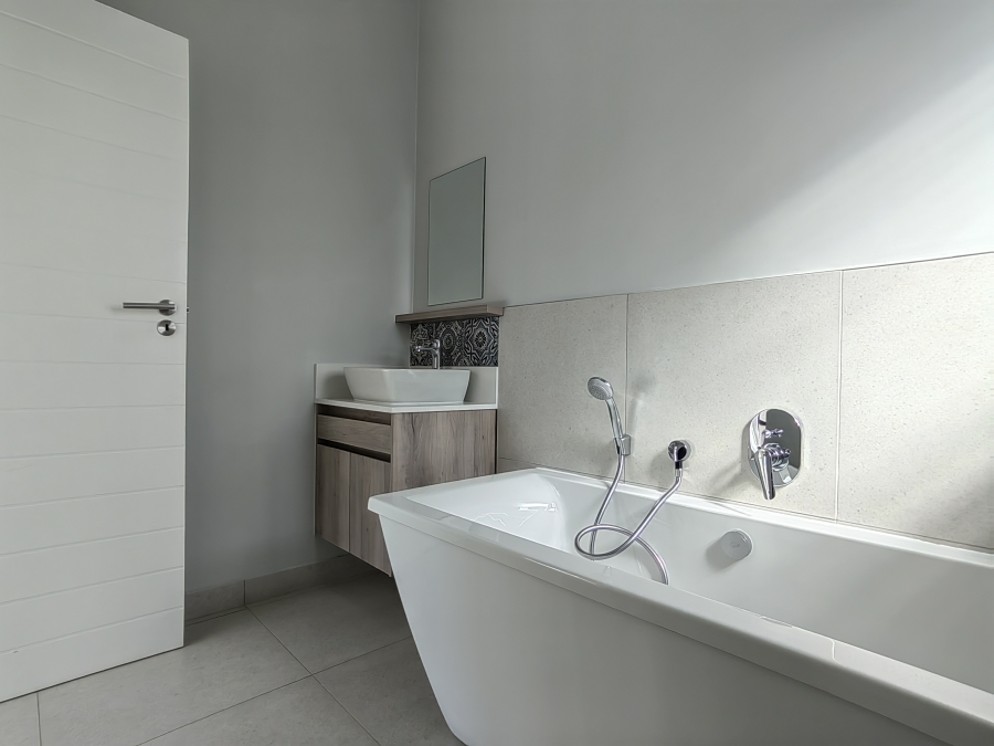 To Let 2 Bedroom Property for Rent in Hartland Lifestyle Estate Western Cape